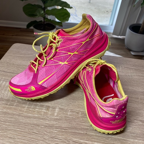 The North Face Ultra TR II Women's Trail Running Shoes Glo Pink, Chiffon Yellow - Picture 1 of 12